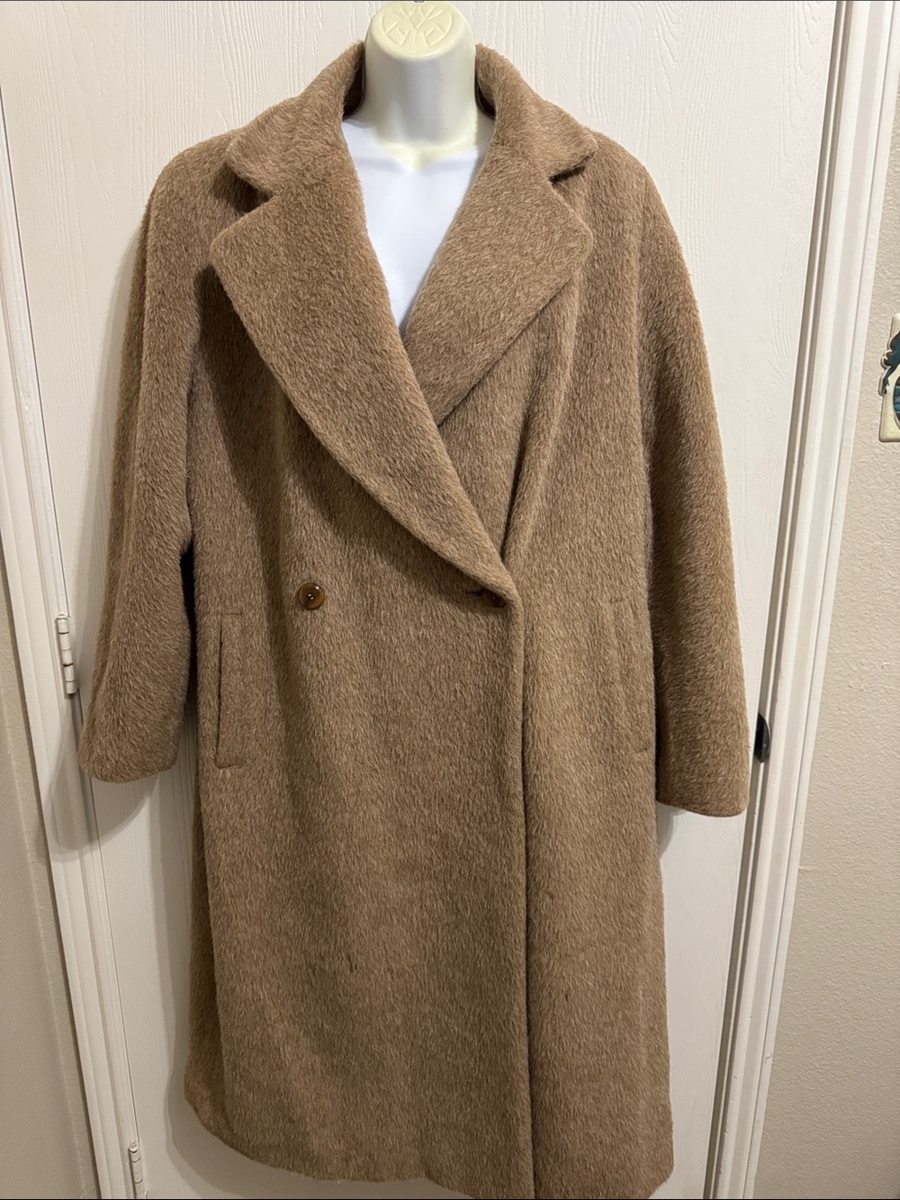 Vintage David Makofsky for Harzfeld’s 100% Wool Long Tailored Warm Winter Coat